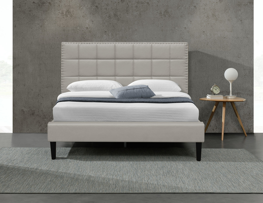 白い王のUpholstered Storage Bed PU Square頭板のベッド フレーム140X190Cmを房状にしていた